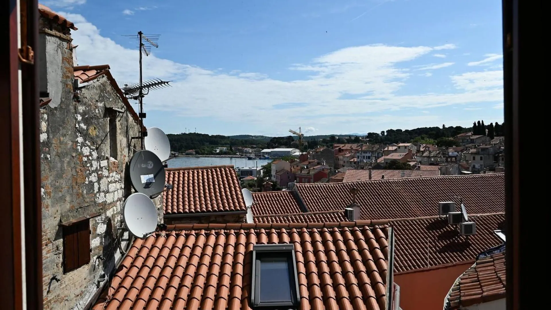 Radiant And Trendy Downtown Rovinj Apartment - One Bedroom Apartment