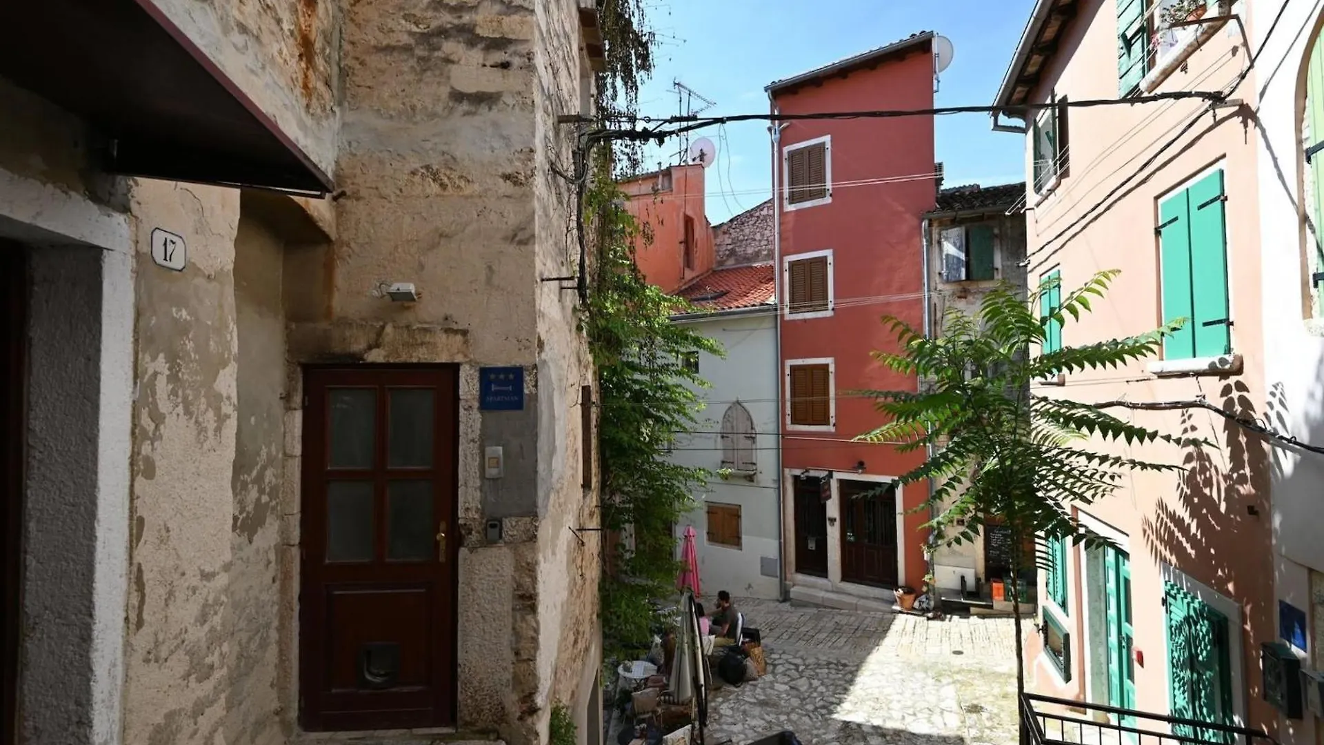 Radiant And Trendy Downtown Rovinj Apartment - One Bedroom Apartment Κροατία